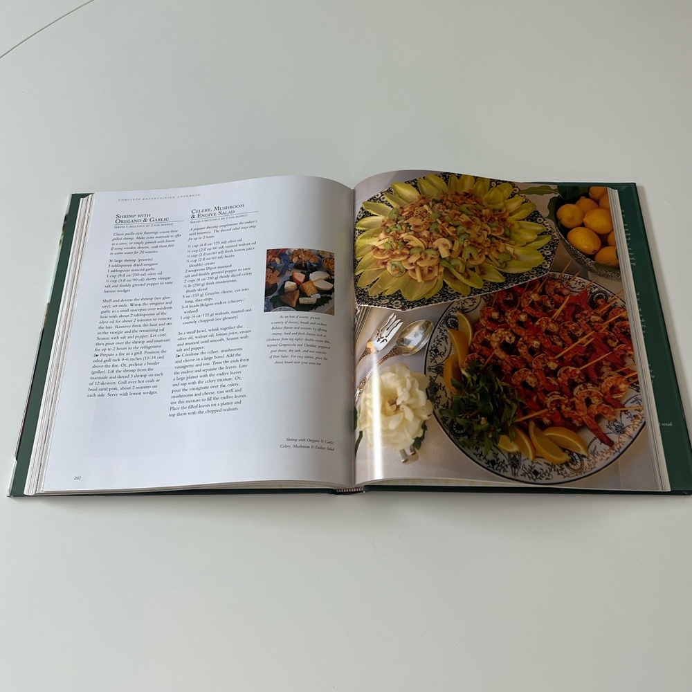 Cook book - Picture 2 of 4
